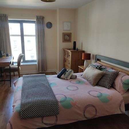 Swallows Nest - Spacious Bright Double Bedroom With Ensuite Bathroom Dublin Exterior photo